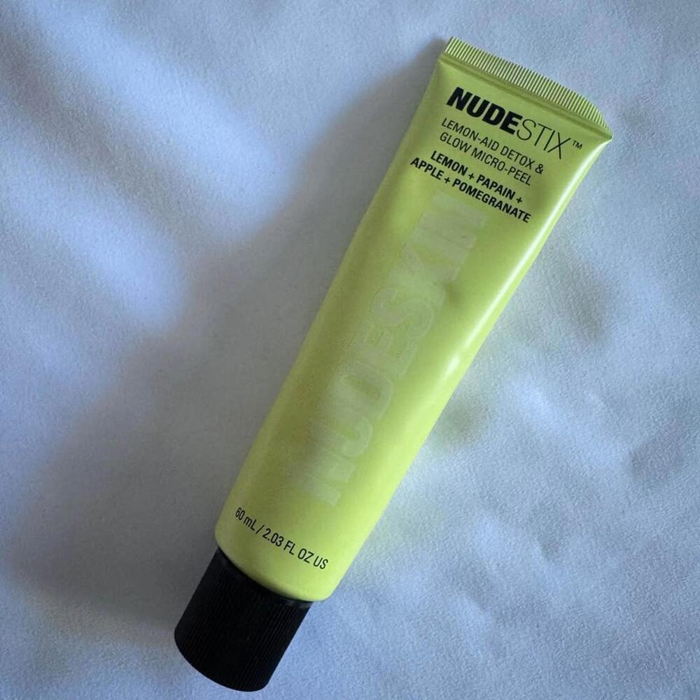 Nudestix: Lemon-Aid Detox & Glow Micro-Peel